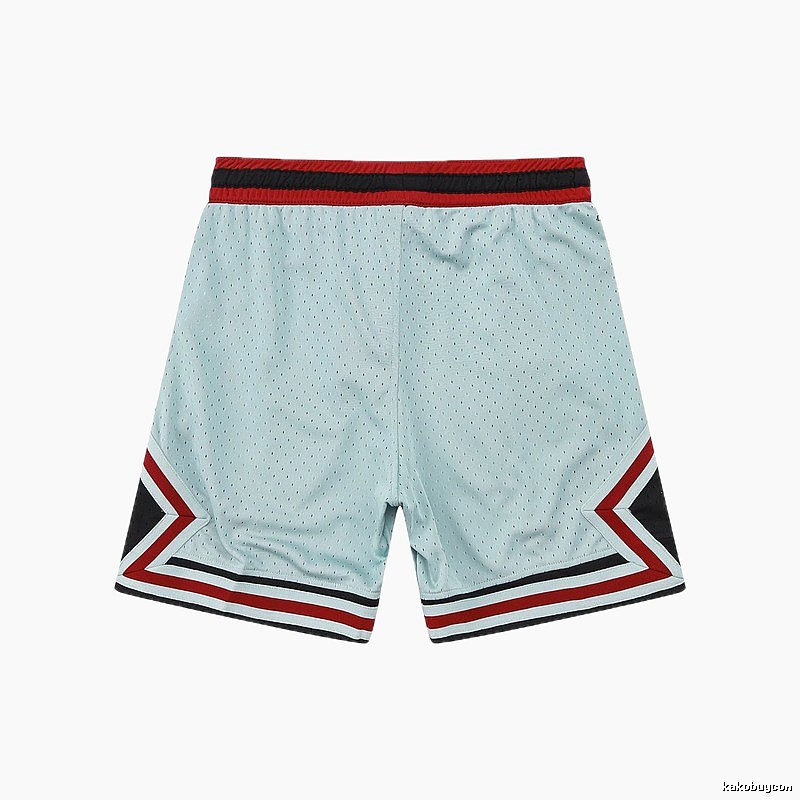 AJ sporty light blue shorts