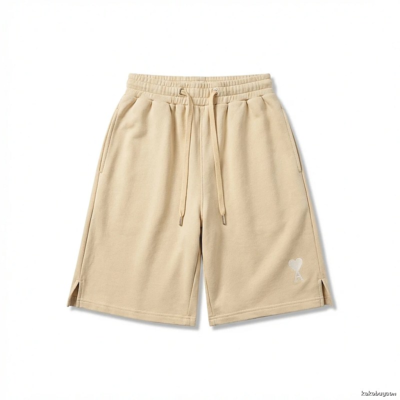 AMI casual style khaki shorts