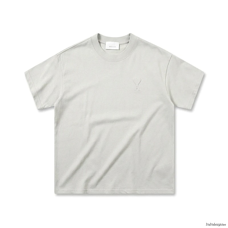 AMI Three-dimensional LOGO Simple White T-shirt