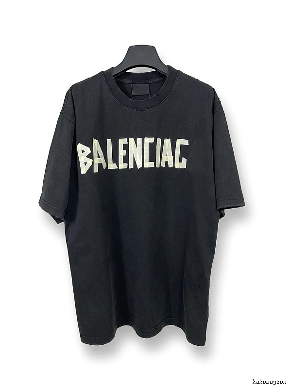 Balenciaga letter-style black T-shirt