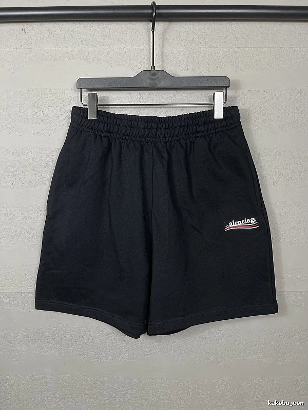 Balenciaga sporty black shorts
