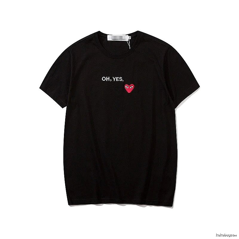 Comme des Garcons PLAY 2021-87 Black Style 2187 Heart Logo T-Shirt Logo Detail