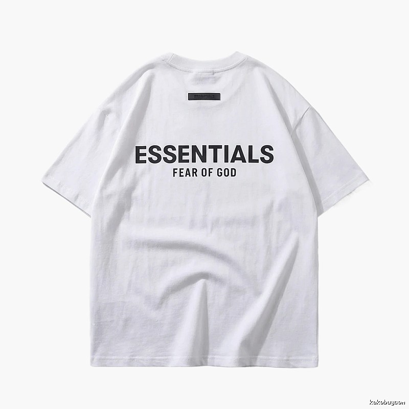 ESSENTIALS minimalist style white T-shirt