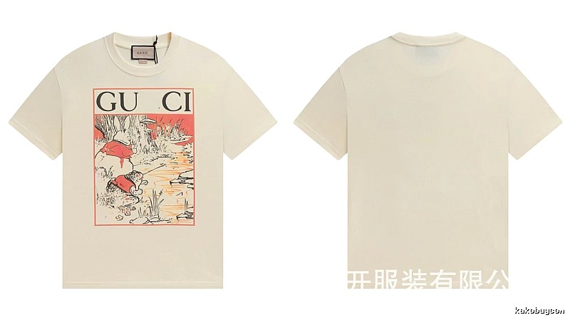 Gucci Vintage Style Illustration Print Off-white T-shirt