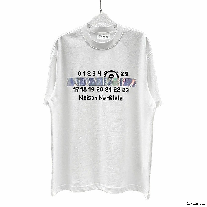 Maison Margiela Digital Trendy & Edgy Style White T-Shirt