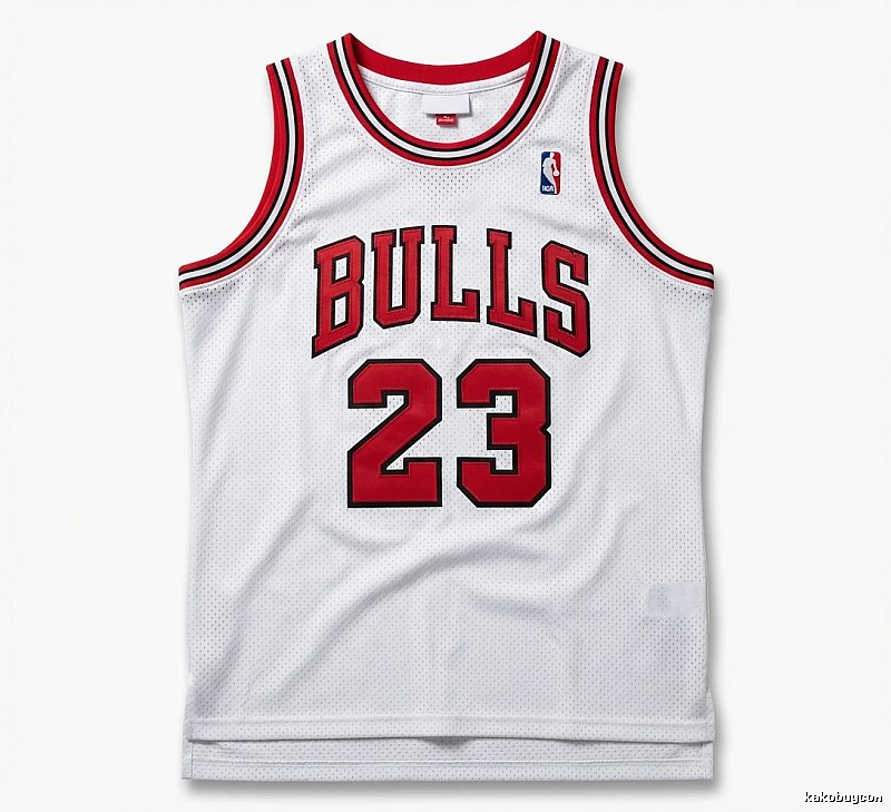 Michael Jordan retro white jersey