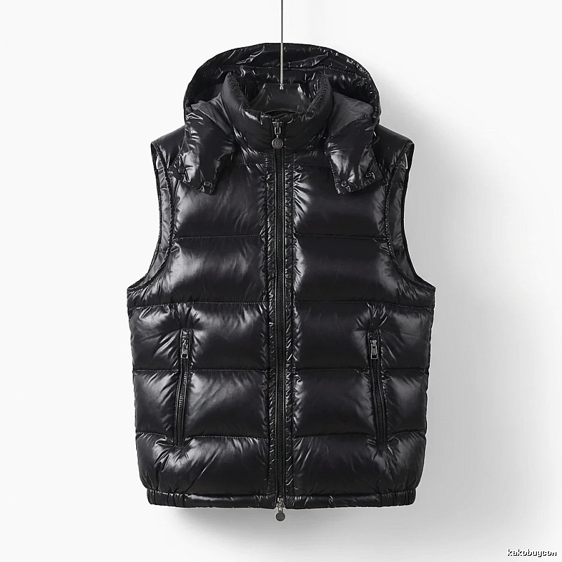 Moncler black stylish down vest