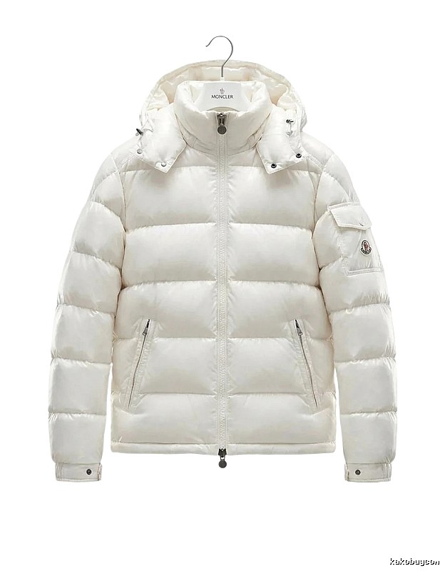 Moncler shiny and fashionable white down jacket