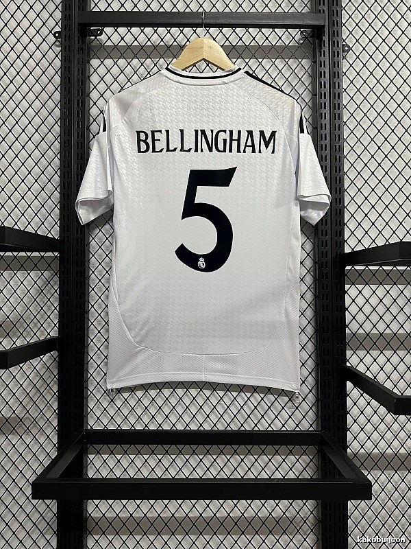 Real Madrid Daily Home soccer jersey White Real Madrid for City Outfits Select Edition