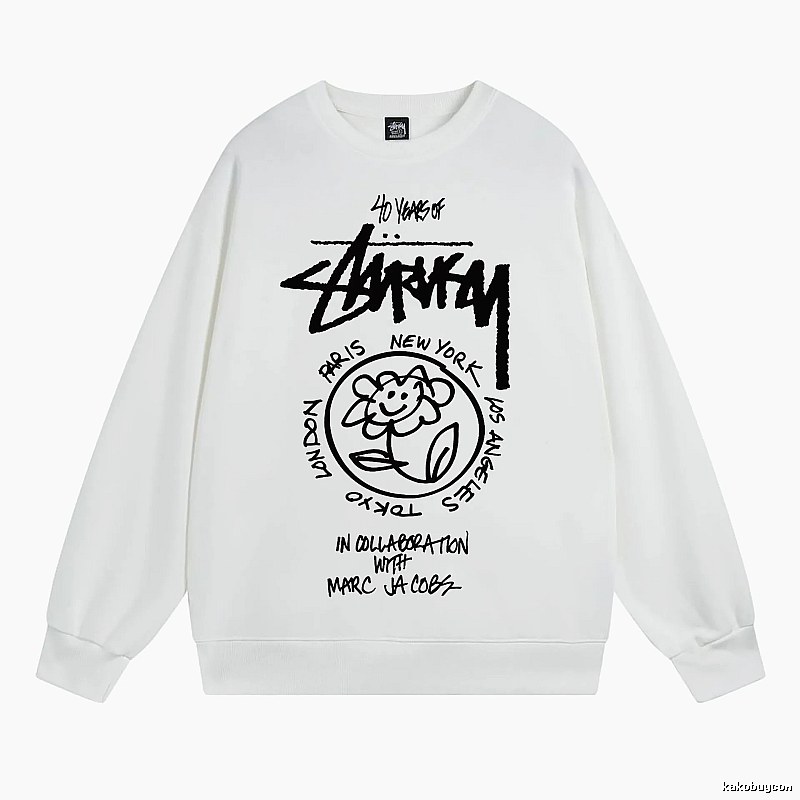 Stussy White Style 539 Graphic SweatShirt Airport Outfit