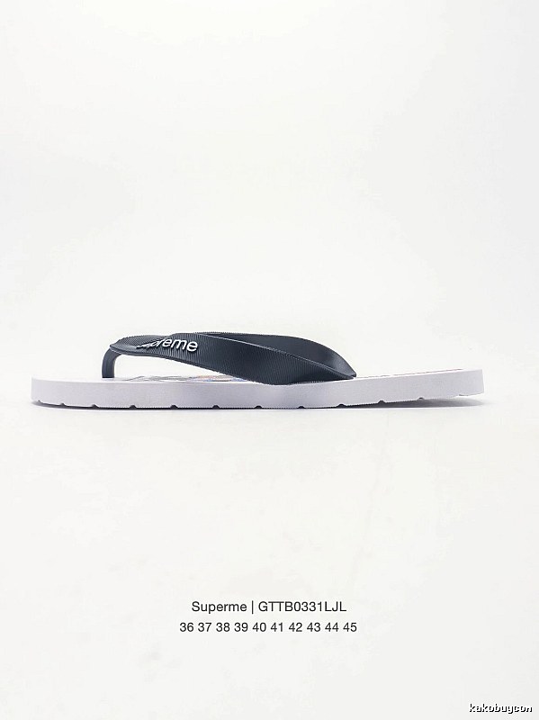 Supreme Street Fashion Black and White Flip-Flops