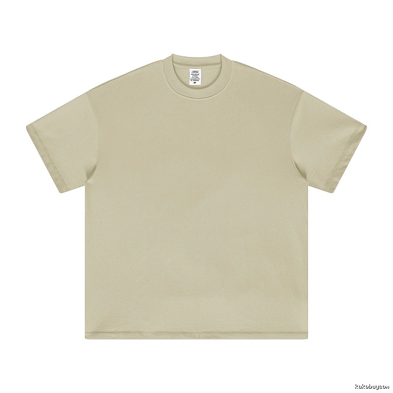 Travel Plain white T-shirt Minimal White Short with Modern Look
