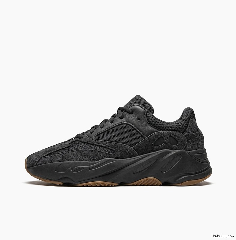 Yeezy 700 retro style black-brown shoes